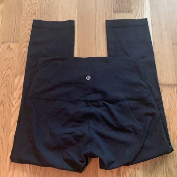 Lululemon cropped leggings size:8 - Picture 7 of 11